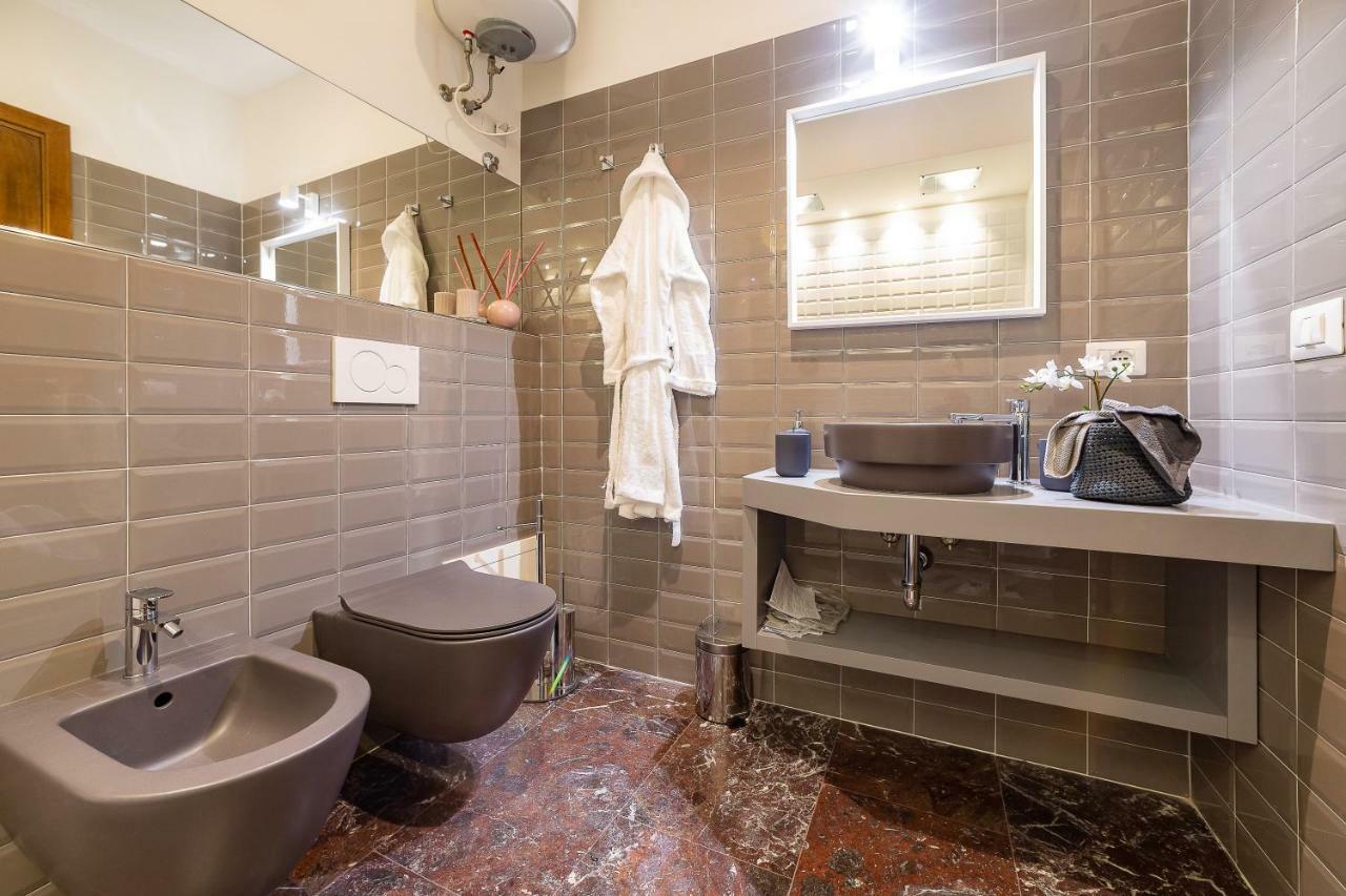 Lombardia40 Luxury Suites روما المظهر الخارجي الصورة